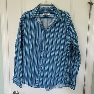Men’s long sleeve dress shirt, size XL
